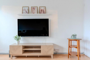 Wifi 350Mb-Spacious Living Room-Smart TV 50 4K